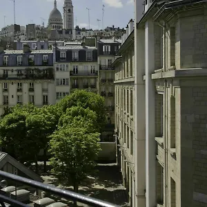 Hostal Le Montclair Montmartre By River, París