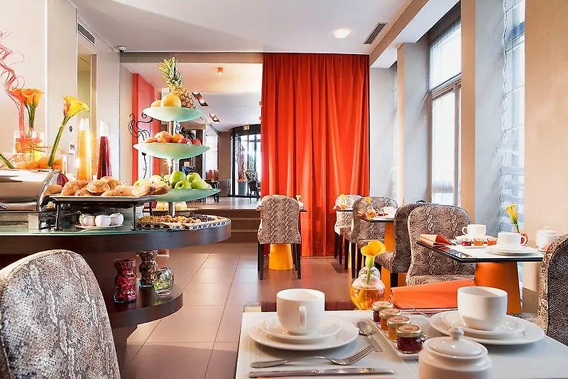 Hotel Elysees Bassano Paris