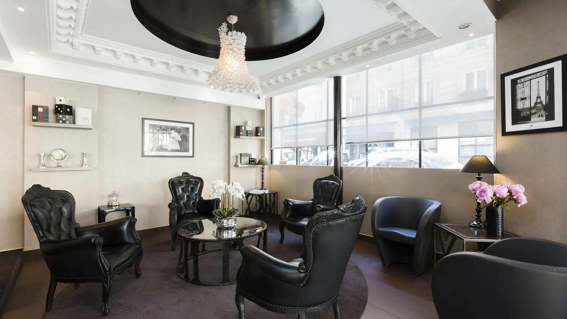 Hotel Elysees Bassano Paris
