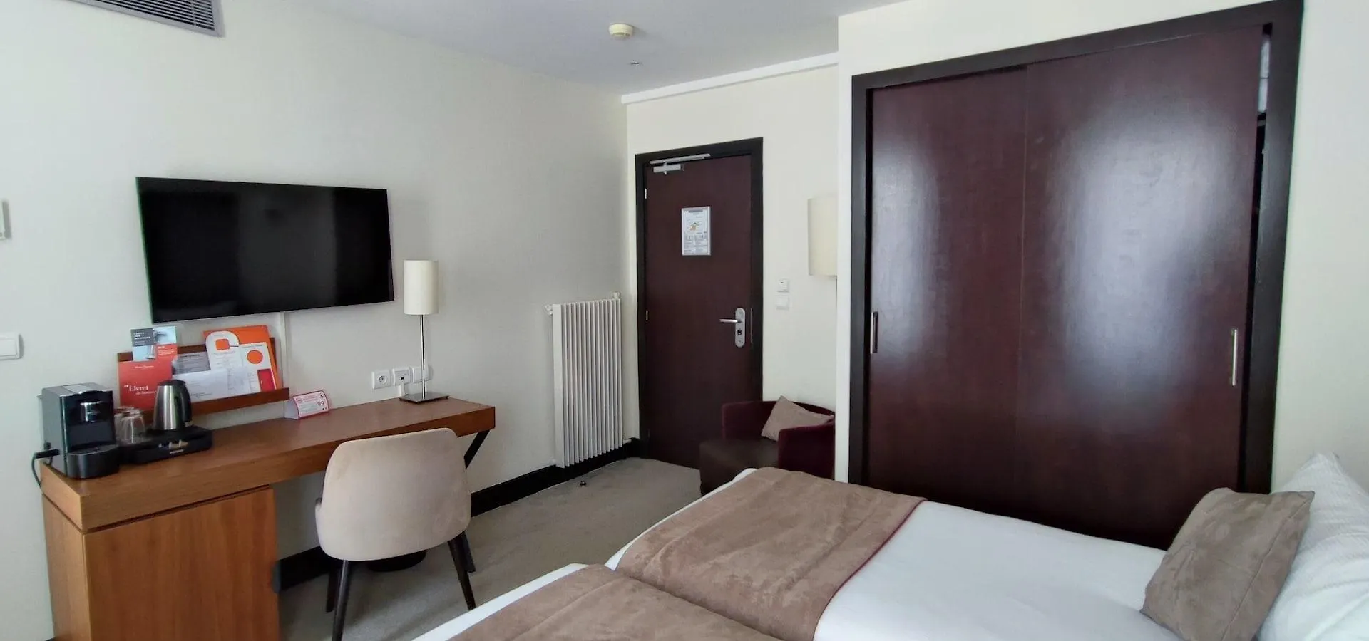 Hotel Elysées Bassano París