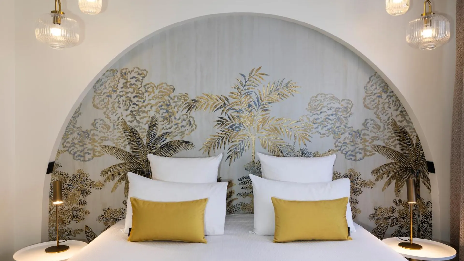 Hotel Elysées Bassano París