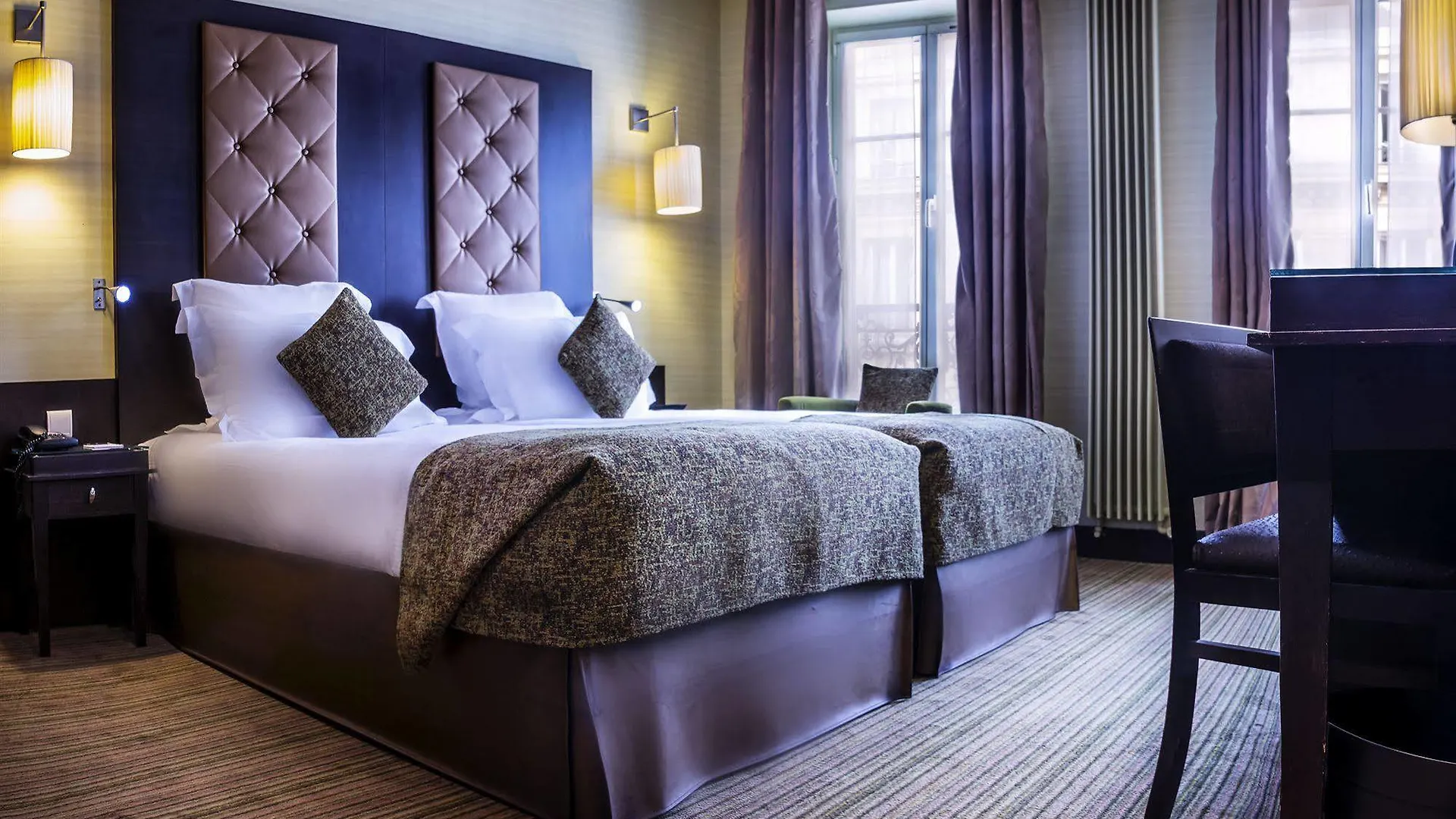 ****  Hotel Elysées Bassano París Francia